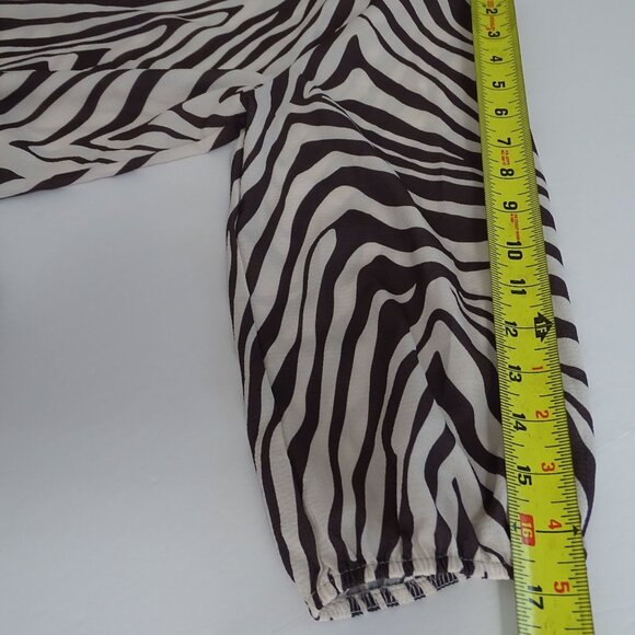 Boohoo High Neck Tonal Zebra Print Maxi Dress Women Size 12 Brown 3/4 Sleeve NEW - Picture 11 of 12